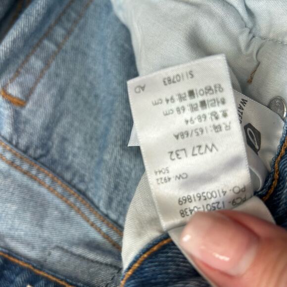 Levi's High Rise Button Fly Jeans in Deep Blue - Picture 3 of 10